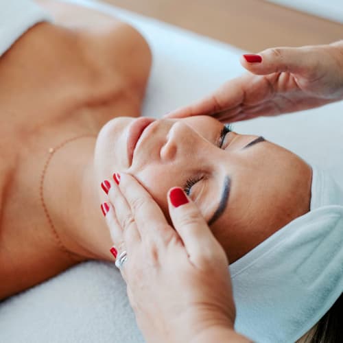 Muse Institut - Sourcils & cils Hyères - Muse Institut - Photo Galerie - OneBooking