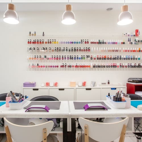Salon Jeunesse - Onglerie Paris - Salon Jeunesse - Photo Galerie - OneBooking