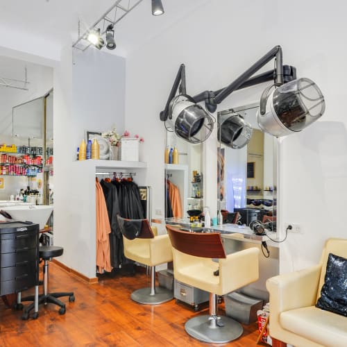 Coiffure des Anges - Coiffure Nice - Coiffure des Anges - Photo Galerie - OneBooking