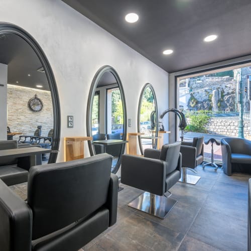 Esprit coiffure - Coiffure Villeneuve-Loubet - Esprit coiffure - Photo Galerie - OneBooking
