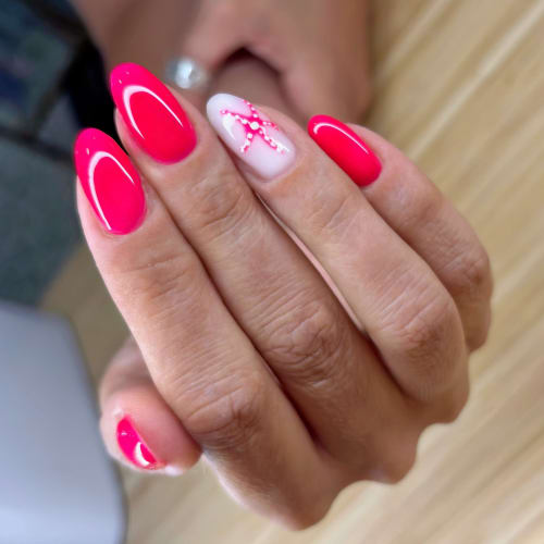 Caranails - Onglerie Agde - Caranails - Photo Galerie - OneBooking