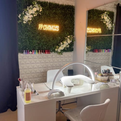PP Chanails - Onglerie Dunkerque - PP Chanails - Photo Galerie - OneBooking