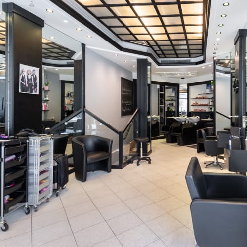 Atmosp'hair Coiffure Esthétique - Coiffure Nice - Atmosp'hair Coiffure Esthétique - Photo Galerie - OneBooking