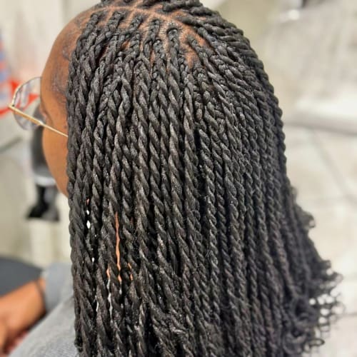 Seyna Beauté - Coiffure Neuilly-sur-Marne - Seyna Beauté - Photo Galerie - OneBooking