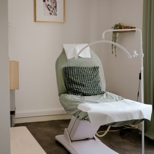 Autour d’une pose - Institut de beauté Clermont-Ferrand - Autour d’une pose - Photo Galerie - OneBooking