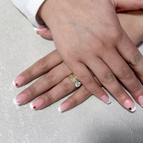 Chic beauté nails - Onglerie Paris - Chic beauté nails - Photo Galerie - OneBooking