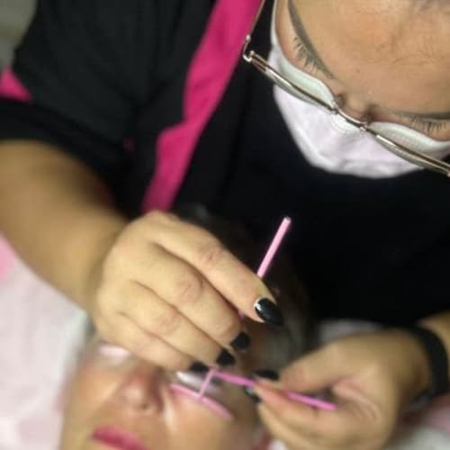 110 avenue - Sourcils & cils Aubagne - 110 avenue - Photo Galerie - OneBooking