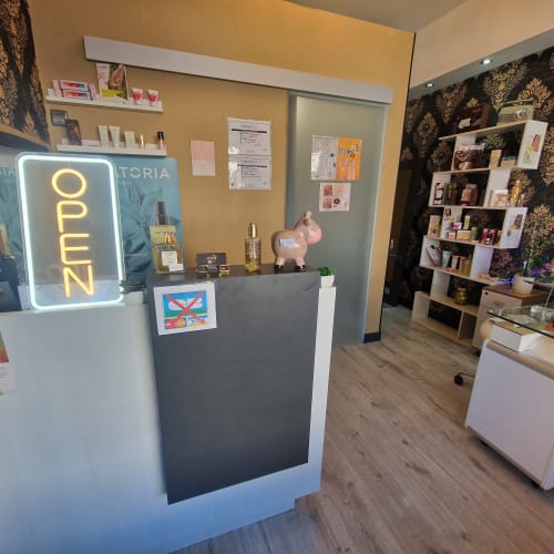 Aloha Cap d'Agde Beaute - Massage Agde - Aloha Cap d'Agde Beaute - Photo Galerie - OneBooking