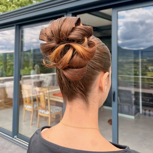 BAR Artiste Coiffeuse - Coiffure Strasbourg - BAR Artiste Coiffeuse - Photo Galerie - OneBooking