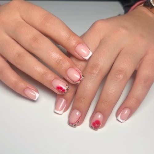 Nailstudiolea - Onglerie Bordeaux - Nailstudiolea - Photo Galerie - OneBooking