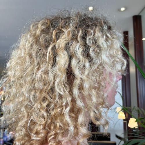 Coiffure Marc Fabien - Coiffure Concarneau - Coiffure Marc Fabien - Photo Galerie - OneBooking