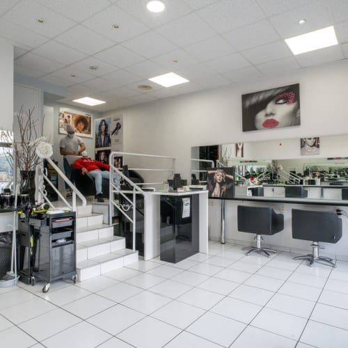 New Air - Grand Selve - Coiffure Toulouse - New Air - Photo Galerie - OneBooking