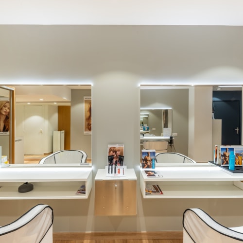 Salon Pauline Dupire Coiffure Esthétique - Coiffure Arras - Salon Pauline Dupire Coiffure Esthétique - Photo Galerie - OneBooking
