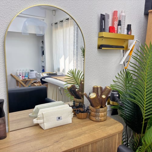 L B - Maison de Beauté | Coiffure & Head spa - Coiffure Saint-Barthélemy-d'Anjou - L B - Maison de Beauté | Coiffure & Head spa - Photo Galerie - OneBooking