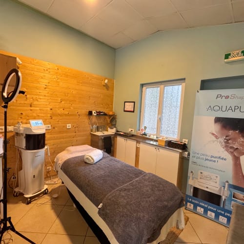 Feel Evasion – Massages & Facialiste - Sourcils & cils Chelles - Feel Evasion – Massages & Facialiste - Photo Galerie - OneBooking