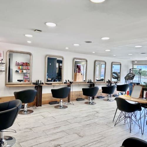 Distroy Coiffure & Barbier By Julie - Coiffure Rousset - Distroy Coiffure & Barbier By Julie - Photo Galerie - OneBooking