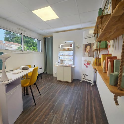 Éclat de Soins - Sourcils & cils La Roche-sur-Yon - Éclat de Soins - Photo Galerie - OneBooking