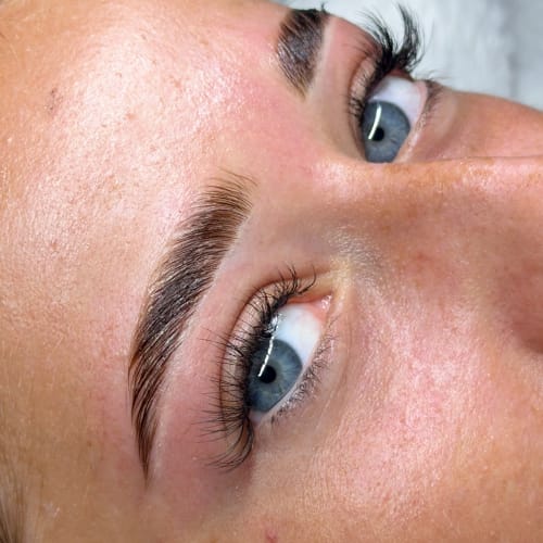 Taharaa - Sourcils & cils Saint-Quentin - Taharaa - Photo Galerie - OneBooking
