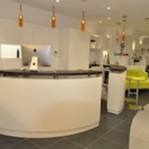 Laurent Chevallier Coiffure - Coiffure Villeneuve-sur-Lot - Laurent Chevallier Coiffure - Photo Galerie - OneBooking
