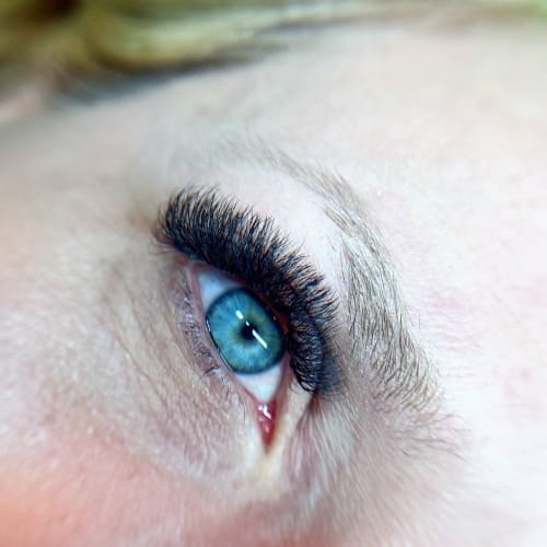 Ka Beauty - Extension de cils - Massage Clermont-Ferrand - Ka Beauty - Extension de cils - Photo Galerie - OneBooking