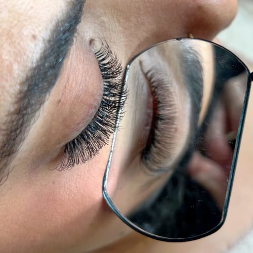 Blush Beauty Nails - Sourcils & cils Nice - Blush Beauty Nails - Photo Galerie - OneBooking
