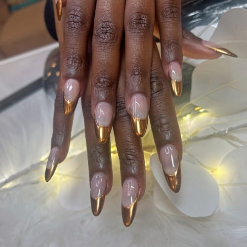Glow up Nails & Beauty - Institut de beauté Melun - Glow up Nails & Beauty - Photo Galerie - OneBooking