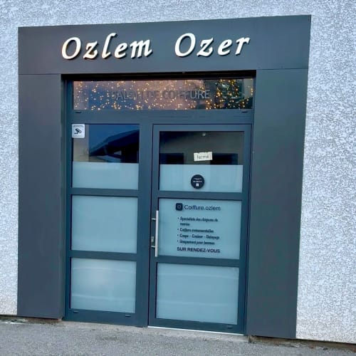 Özlem Özer - Coiffure Frontenex - Özlem Özer - Photo Galerie - OneBooking