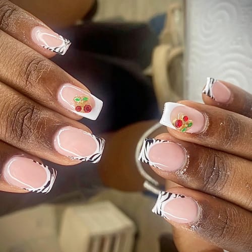 Trending Nails - Onglerie Toulouse - Trending Nails - Photo Galerie - OneBooking
