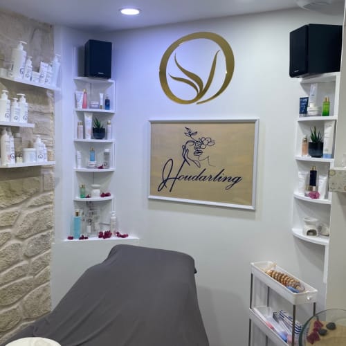 Houdarling : Beauté, Massages PISCINE & SPA ( Hammam, Sauna & Jacuzzi ) - Coiffure Nîmes - Houdarling : Beauté, Massages PISCINE & SPA ( Hammam, Sauna & Jacuzzi ) - Photo Galerie - OneBooking