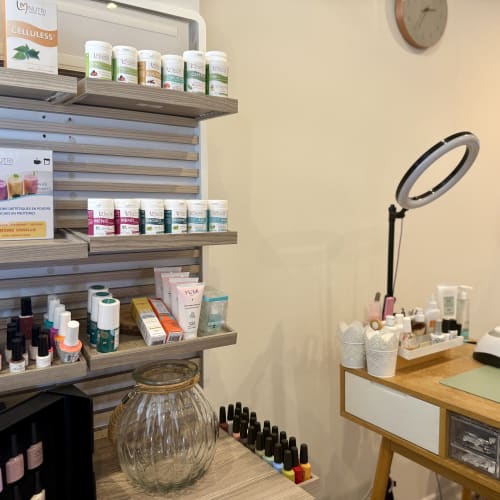 Institut Riviera | Expertise Epilation Définitive Electrolyse, Anti Age et Minceur - Institut de beauté Antibes - Institut Riviera | Expertise Epilation Définitive Electrolyse, Anti Age et Minceur - Photo Galerie - OneBooking