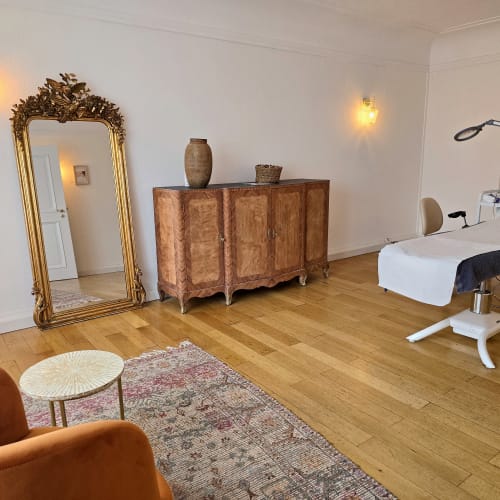 Le plénitude by Adeline - Coiffure Strasbourg - Le plénitude by Adeline - Photo Galerie - OneBooking
