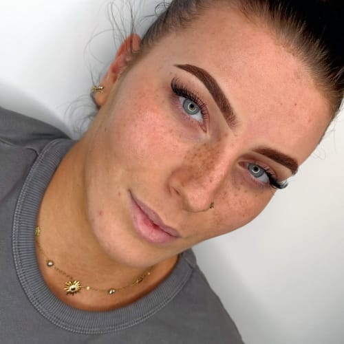 ANR beauty - Sourcils & cils Nîmes - ANR beauty - Photo Galerie - OneBooking