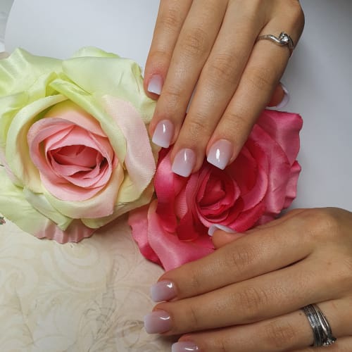 Laetitia Nail’s - Sourcils & cils Grasse - Laetitia Nail’s - Photo Galerie - OneBooking