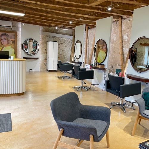 Carpy - Joué-lès-Tours - Coiffure Joué-lès-Tours - Carpy - Joué-lès-Tours - Photo Galerie - OneBooking