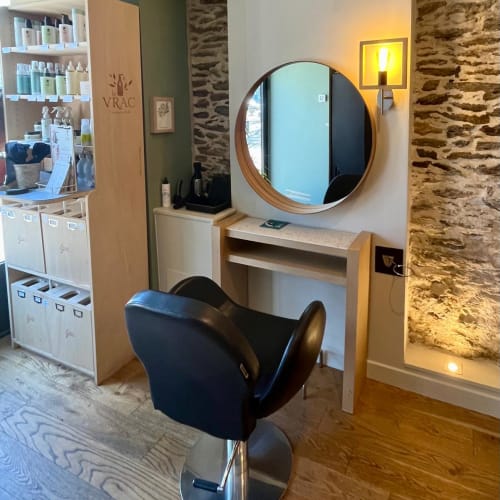 Un Hair Naturel - Place Viarme - Coiffure Nantes - Un Hair Naturel - Place Viarme - Photo Galerie - OneBooking