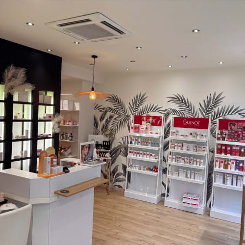 Esthedel - Sourcils & cils Évreux - Esthedel - Photo Galerie - OneBooking