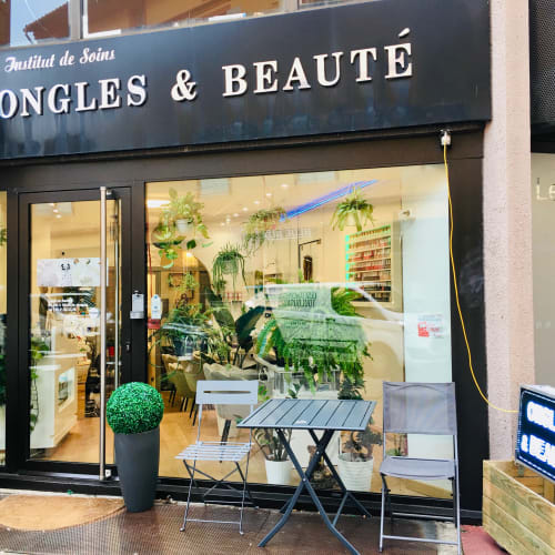 Ongles et Beauté St Georges - Onglerie Toulouse - Ongles et Beauté St Georges - Photo Galerie - OneBooking