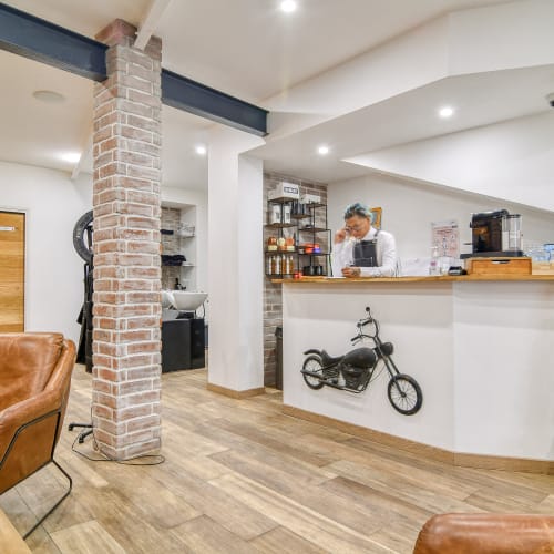 O’42 barber - Coiffure Hyères - O’42 barber - Photo Galerie - OneBooking