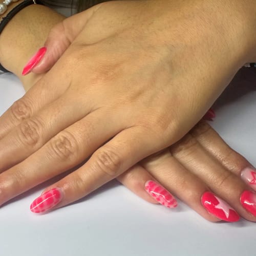 Beauty nails by cha & Mindset tattoo - Soin visage Nice - Beauty nails by cha & Mindset tattoo - Photo Galerie - OneBooking
