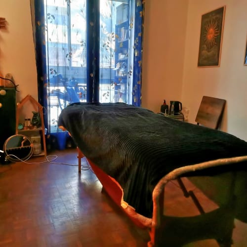 Le monde de Flo - Énergéticienne & Masseuse - Sourcils & cils Hyères - Le monde de Flo - Énergéticienne & Masseuse - Photo Galerie - OneBooking