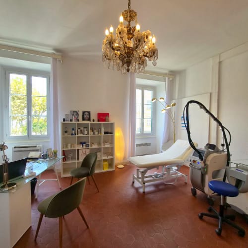 Centre Medical Laser et Esthetique - Épilation Ajaccio - Centre Medical Laser et Esthetique - Photo Galerie - OneBooking