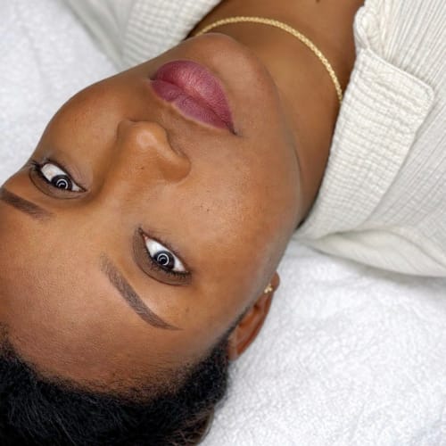 Mademoiselle A - Onglerie Rennes - Mademoiselle A - Photo Galerie - OneBooking