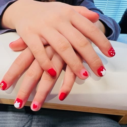 W beauté ongles & cils - Onglerie Lyon - W beauté ongles & cils - Photo Galerie - OneBooking