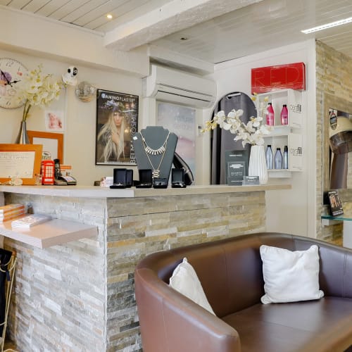 Art Cut Coiffure - Coiffure Valbonne - Art Cut Coiffure - Photo Galerie - OneBooking
