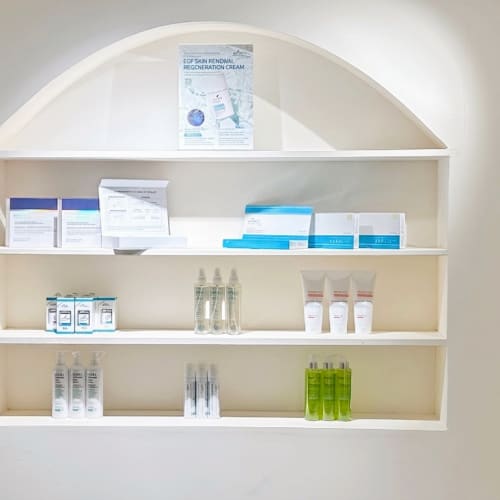 KAPSULE - Onglerie Paris - KAPSULE - Photo Galerie - OneBooking