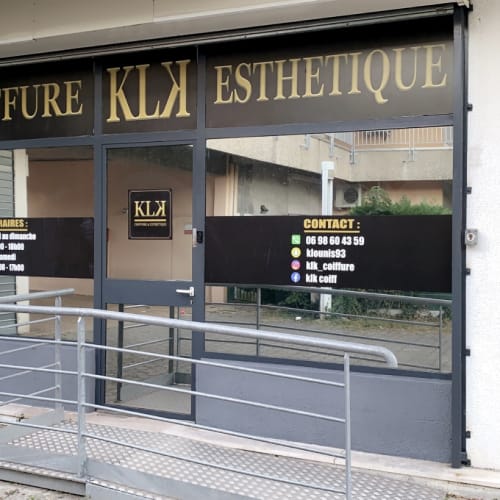 KLK Coiffure & Esthétique - Sourcils & cils Saint-Priest - KLK Coiffure & Esthétique - Photo Galerie - OneBooking