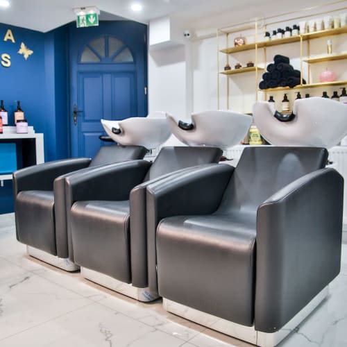 IZEY • Coiffure • Hammam  • Soins - Onglerie Mulhouse - IZEY • Coiffure • Hammam  • Soins - Photo Galerie - OneBooking