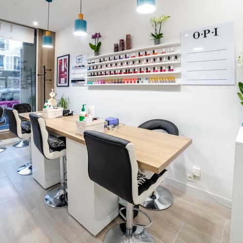 Lieu de beauté - Sourcils & cils Vincennes - Lieu de beauté - Photo Galerie - OneBooking