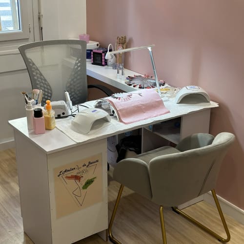 Atelier de beauté N&V - Sourcils & cils Nice - Atelier de beauté N&V - Photo Galerie - OneBooking