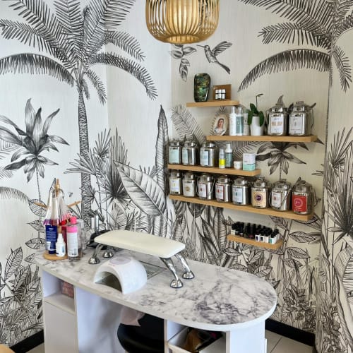 Salon MD Coiffure & Bien-être - Sourcils & cils Vannes - Salon MD Coiffure & Bien-être - Photo Galerie - OneBooking